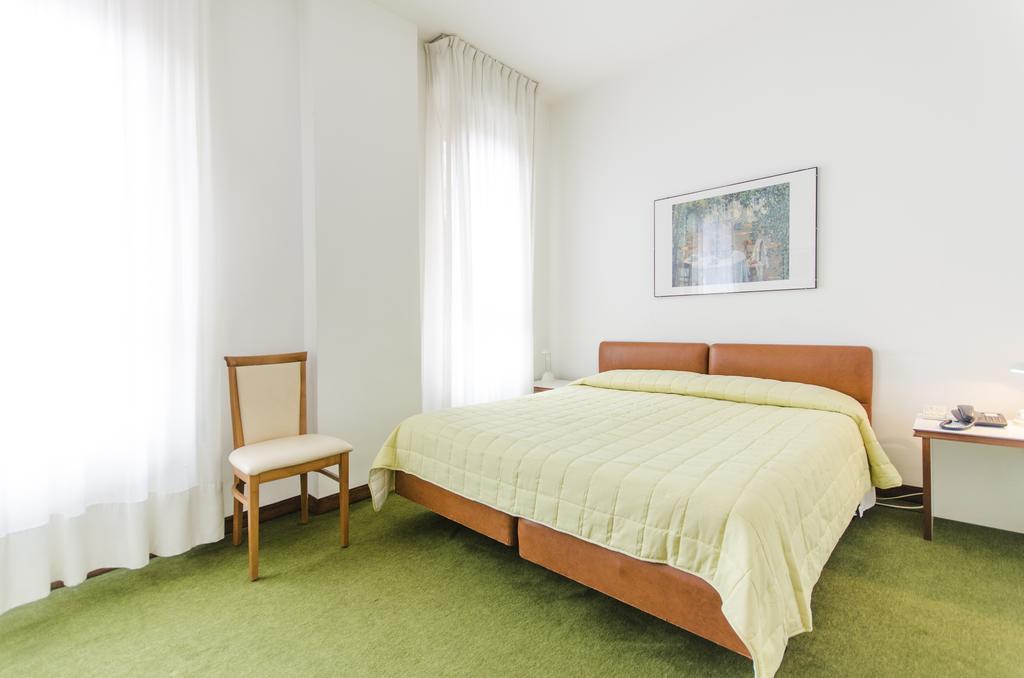 Molise 2 Hotel Mailand